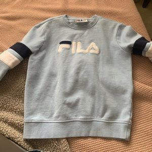 fila sweatshirt / crew neck